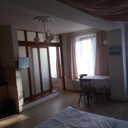 Apartmany Sedmikraska Tehovec Ngoại thất bức ảnh