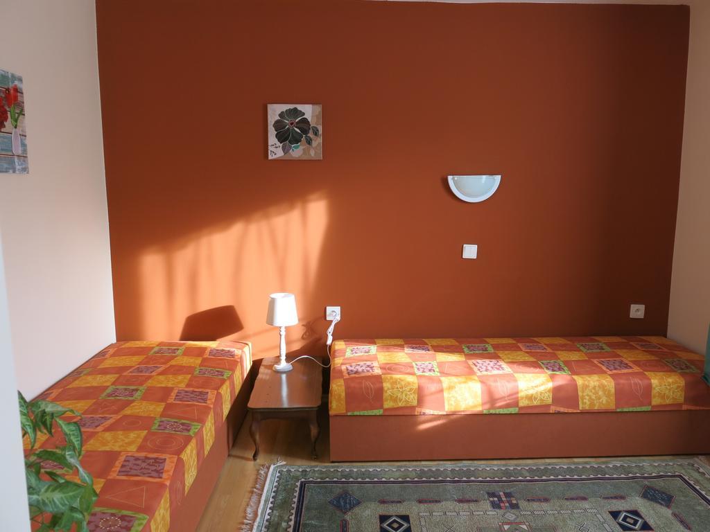 Apartmany Sedmikraska Tehovec Ngoại thất bức ảnh