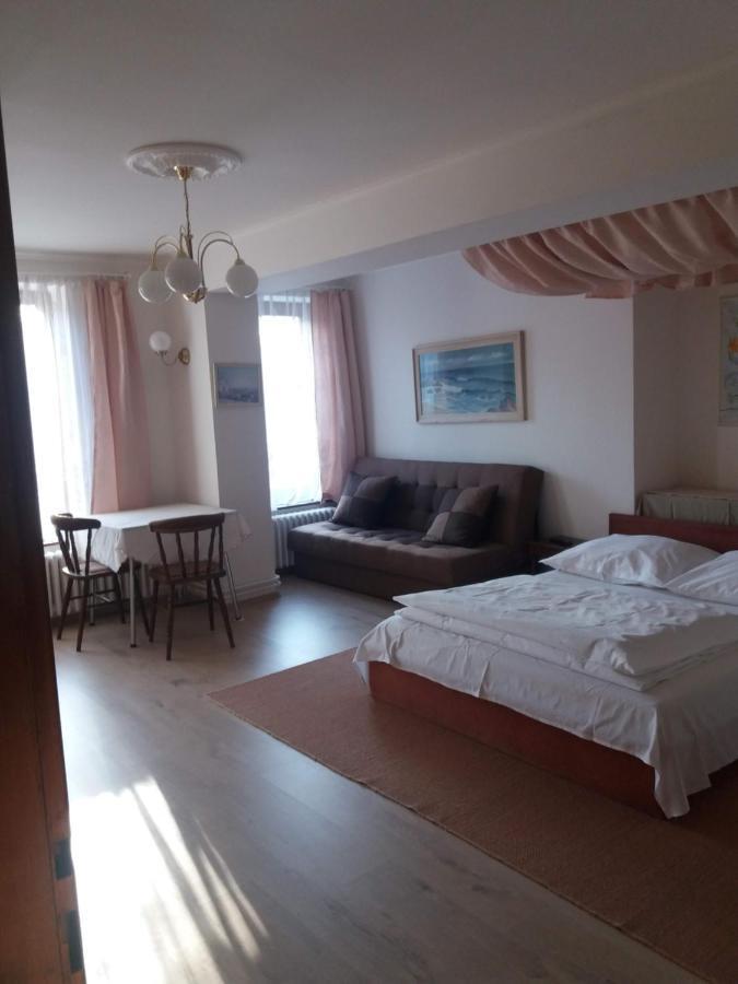 Apartmany Sedmikraska Tehovec Ngoại thất bức ảnh